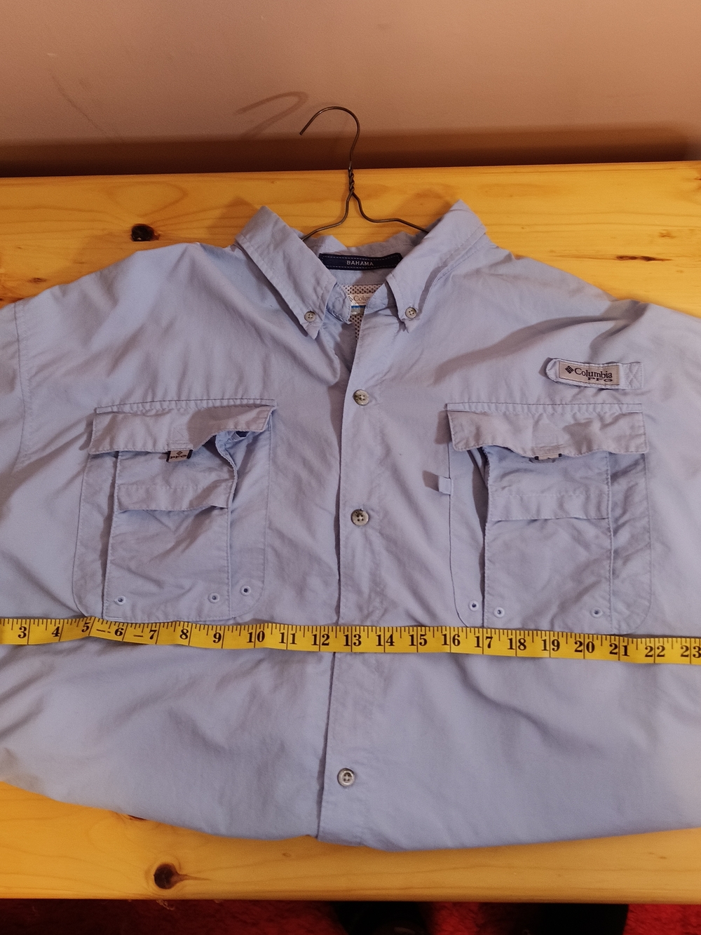 Columbia Bahama  Light Blue Short-Sleeve Fishing Shirt w Dual Chest Pockets, XL